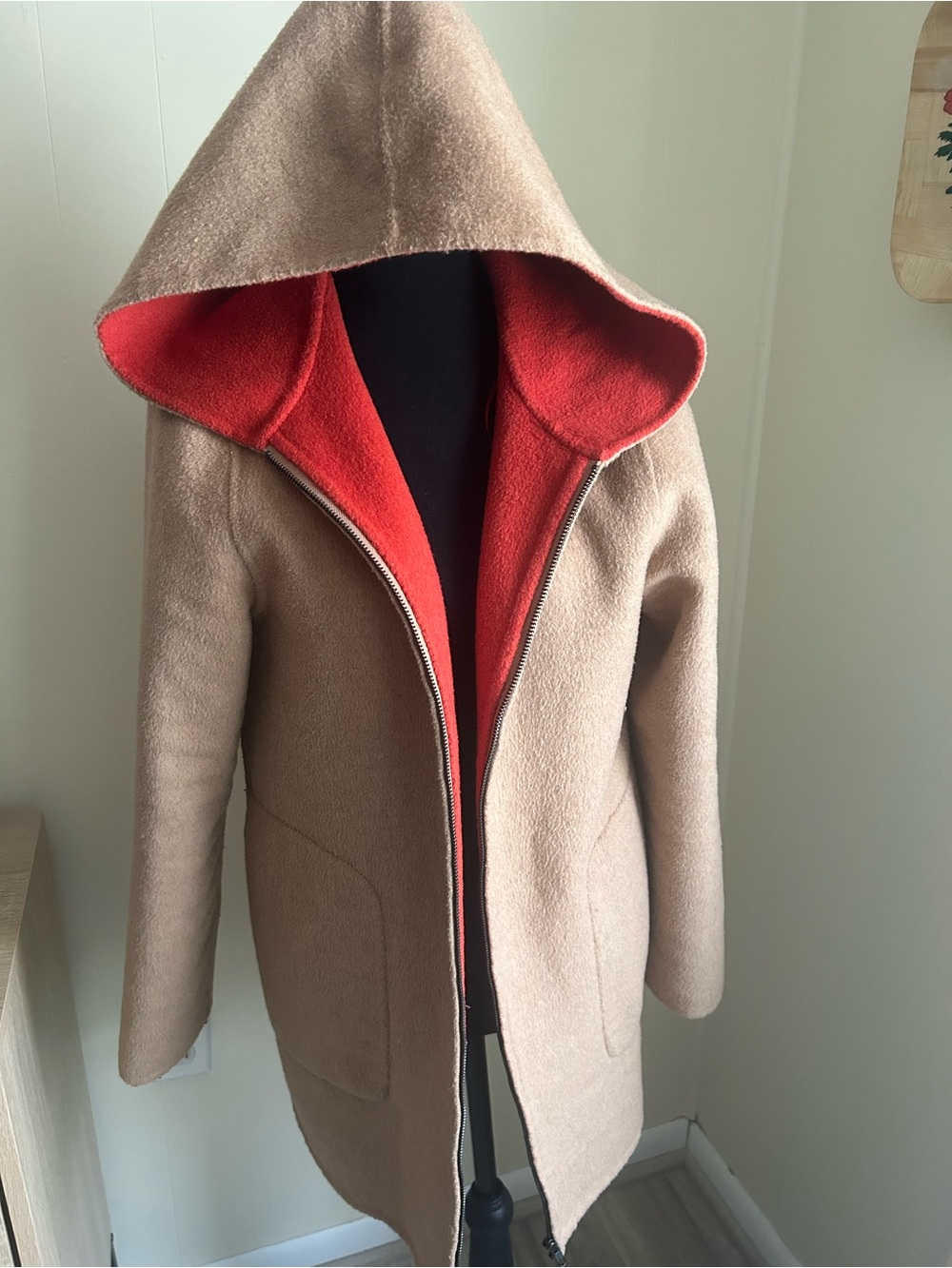 Adrienne Vittadini Camel Trench Coat with Red Lining